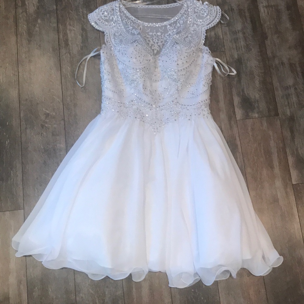 A dress only worn once for a wedding.